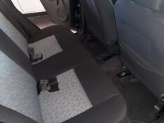 FORD FIESTA SEDAN 1.0 8V FLEX 4P 2011/2012 RENAUTO VEÍCULOS LAJEADO / Carros no Vale