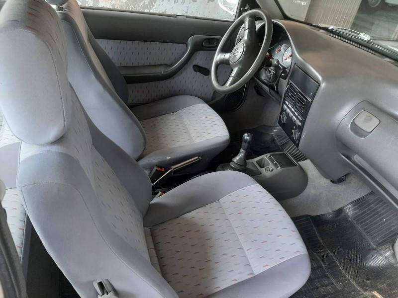 VOLKSWAGEN GOL 1.0 1997/1997 RENAUTO VEÍCULOS LAJEADO / Carros no Vale