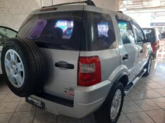 FORD ECOSPORT 1.6 XLT 8V 2005/2006 RENAUTO VEÍCULOS LAJEADO / Carros no Vale