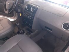 FORD ECOSPORT 1.6 XLT 8V 2005/2006 RENAUTO VEÍCULOS LAJEADO / Carros no Vale