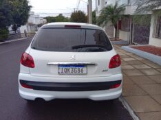 PEUGEOT 207 1.4/XR 2009/2010 ALTERNATIVA VEÍCULOS LAJEADO / Carros no Vale