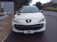 PEUGEOT 207 1.4/XR 2009/2010 ALTERNATIVA VEÍCULOS LAJEADO / Carros no Vale