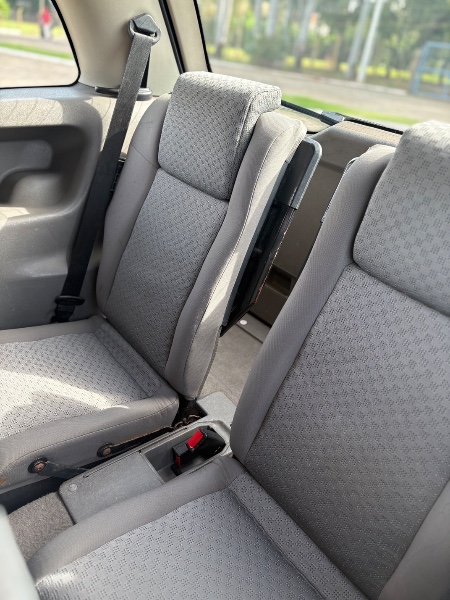 CHEVROLET ZAFIRA 2.0 COMFORT 8V /2005 NEURI VEÍCULOS LAJEADO / Carros no Vale