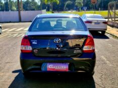 TOYOTA ETIOS 1.5 PLATINUM 2016/2017 CRUZEIRO MULTIMARCAS CRUZEIRO DO SUL / Carros no Vale