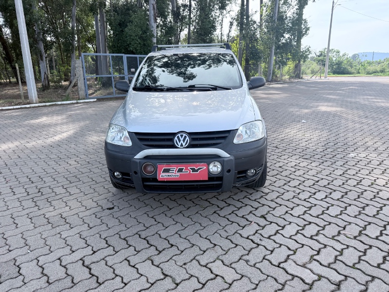 VOLKSWAGEN CROSSFOX 1.6 2006/2006 ELY AUTOMÓVEIS LAJEADO / Carros no Vale