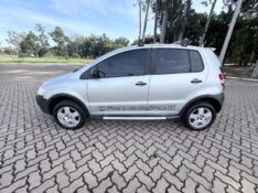 VOLKSWAGEN CROSSFOX 1.6 2006/2006 ELY AUTOMÓVEIS LAJEADO / Carros no Vale