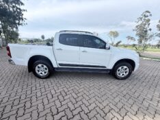 CHEVROLET S10 2.8 LTZ 4X2 CD 16V TURBO DIESEL 4P AUTOMÁTICO 2014/2014 ELY AUTOMÓVEIS LAJEADO / Carros no Vale