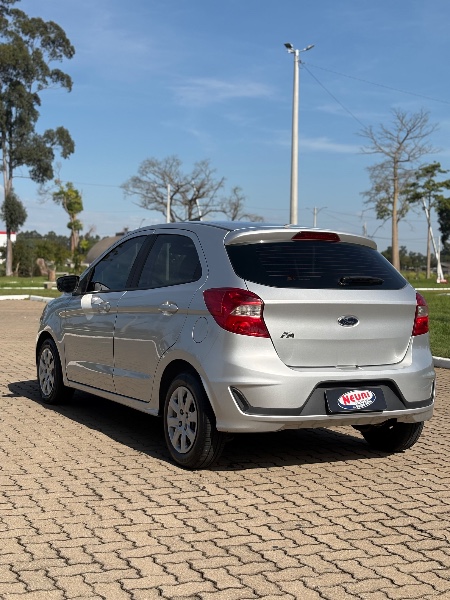 FORD KA 1.0 SE 2019 /2019 NEURI VEÍCULOS LAJEADO / Carros no Vale