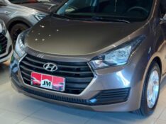 HYUNDAI HB20 1.0 COMFORT 2017/2017 JM AUTOMÓVEIS VENÂNCIO AIRES / Carros no Vale