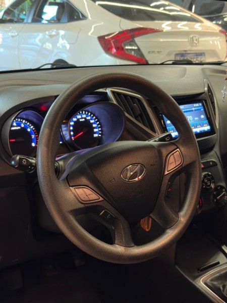 HYUNDAI HB20 1.0 COMFORT 2017/2017 JM AUTOMÓVEIS VENÂNCIO AIRES / Carros no Vale