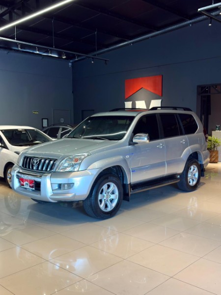 TOYOTA LAND CRUISER PRADO 3.0 4X4 TURBO 2009/2009 JM AUTOMÓVEIS VENÂNCIO AIRES / Carros no Vale