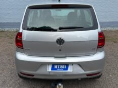 VOLKSWAGEN FOX 1.6 TREND 8V /2014 RT 811 VEÍCULOS ARROIO DO MEIO / Carros no Vale