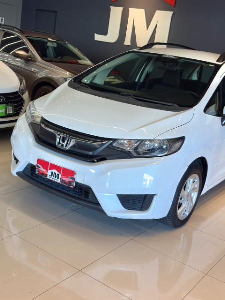 HONDA FIT 1.5 LX 16V 2014/2015 JM AUTOMÓVEIS VENÂNCIO AIRES / Carros no Vale