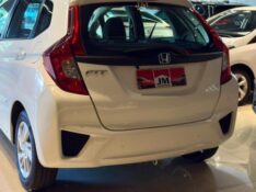 HONDA FIT 1.5 LX 16V 2014/2015 JM AUTOMÓVEIS VENÂNCIO AIRES / Carros no Vale