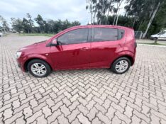 CHEVROLET SONIC 1.6 LT 16V FLEX 4P MANUAL 2014/2014 ELY AUTOMÓVEIS LAJEADO / Carros no Vale