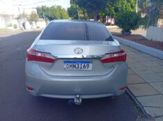 TOYOTA COROLLA ALTIS 2014/2015 ALTERNATIVA VEÍCULOS LAJEADO / Carros no Vale