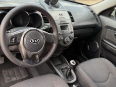 KIA SOUL 1.6 EX 16V 2012 /2012 NEURI VEÍCULOS LAJEADO / Carros no Vale