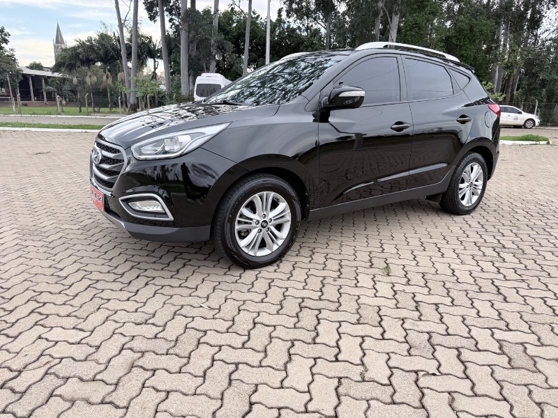 HYUNDAI IX 35 2.0 GL 2018/2018 ELY AUTOMÓVEIS LAJEADO / Carros no Vale