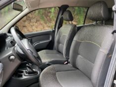 RENAULT CLIO EXP1016VH 2013/2014 ESTAÇÃO DO CARRO ESTRELA / Carros no Vale