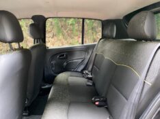 RENAULT CLIO EXP1016VH 2013/2014 ESTAÇÃO DO CARRO ESTRELA / Carros no Vale