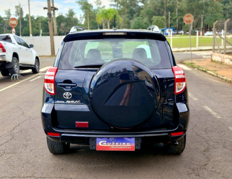 TOYOTA RAV4 2.4 4X2 16V 170CV AUT 2011/2012 CRUZEIRO MULTIMARCAS CRUZEIRO DO SUL / Carros no Vale