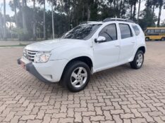 RENAULT DUSTER 1.6 2013/2013 ELY AUTOMÓVEIS LAJEADO / Carros no Vale