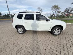 RENAULT DUSTER 1.6 2013/2013 ELY AUTOMÓVEIS LAJEADO / Carros no Vale