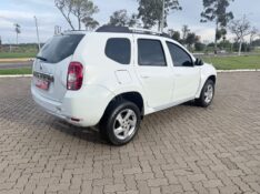 RENAULT DUSTER 1.6 2013/2013 ELY AUTOMÓVEIS LAJEADO / Carros no Vale