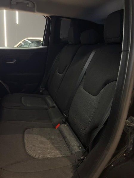 JEEP RENEGADE 1.8 LONGITUDE 2016/2016 JM AUTOMÓVEIS VENÂNCIO AIRES / Carros no Vale