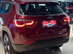JEEP COMPASS 2.0 16V LONGITUDE 2017/2018 JM AUTOMÓVEIS VENÂNCIO AIRES / Carros no Vale