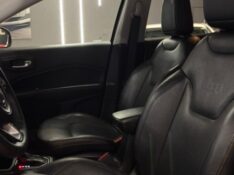 JEEP COMPASS 2.0 16V LONGITUDE 2017/2018 JM AUTOMÓVEIS VENÂNCIO AIRES / Carros no Vale