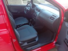 VOLKSWAGEN FOX 1.0 8V FLEX 2010/2011 ALTERNATIVA VEÍCULOS LAJEADO / Carros no Vale