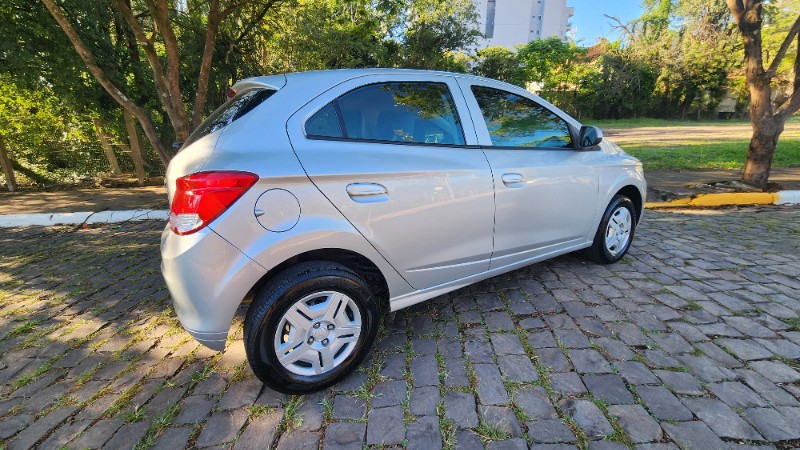 CHEVROLET ONIX 1.0 LT 2016/2016 FERNANDO AUTOMÓVEIS | REVENDA DE CARROS ARROIO DO MEIO ARROIO DO MEIO / Carros no Vale