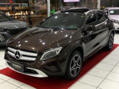 MERCEDES-BENZ GLA200 VISION 1.6 2015/2015 DUARTE VEÍCULOS PORTO ALEGRE / Carros no Vale