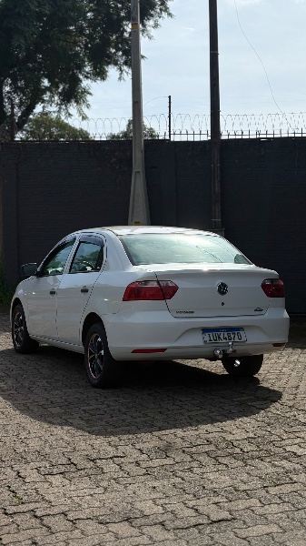VOLKSWAGEN VOYAGE 1.0 CITY 2013/2014 RICARDINHO AUTOMÓVEIS MONTENEGRO / Carros no Vale