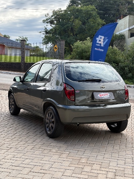 CHEVROLET CELTA SPIRIT/ LT 2010/2010 NEURI VEÍCULOS LAJEADO / Carros no Vale