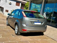 FORD FOCUS GLX 1.6 2012/2013 SÉTIMA VEÍCULOS GUAPORÉ / Carros no Vale