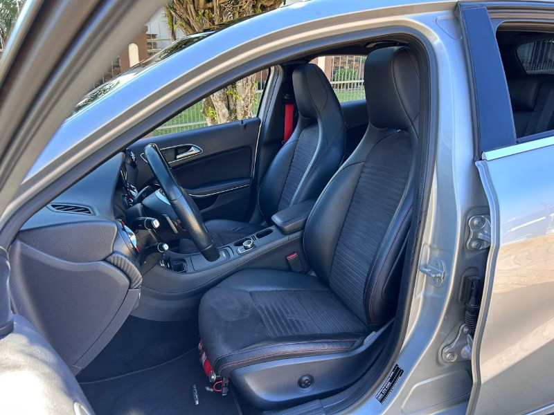 MERCEDES-BENZ CLASSE A A 250 2.0 TB SPORT AUT. 2014/2014 LS MULTIMARCAS VENÂNCIO AIRES / Carros no Vale