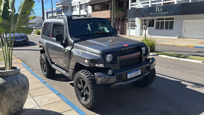 TROLLER T-4 CONNECT 4X4 3.2 TDI CAP.RIG.DIE 2021/2021 RICARDINHO AUTOMÓVEIS MONTENEGRO / Carros no Vale