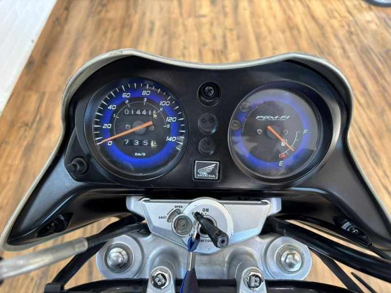 HONDA MOTOS CG 150 TITAN ESD /2009 RT 811 VEÍCULOS ARROIO DO MEIO / Carros no Vale