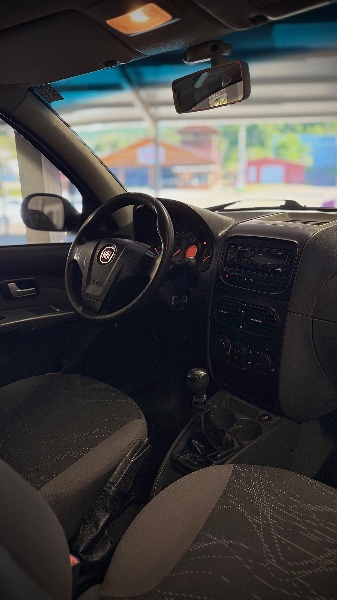 FIAT STRADA 1.4 MPI WORKING CD 8V 3P 2014/2014 MALAGGI VEÍCULOS ENCANTADO / Carros no Vale