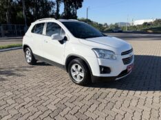 CHEVROLET TRACKER 1.8 MPFI LT 4X2 16V FLEX 4P AUTOMÁTICO 2016/2016 ELY AUTOMÓVEIS LAJEADO / Carros no Vale