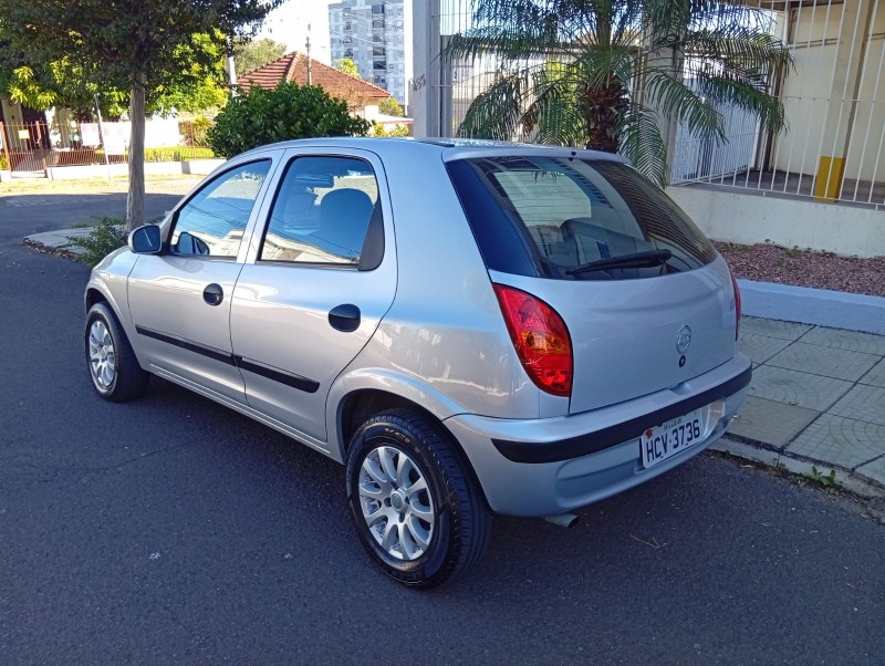 CHEVROLET CELTA SPIRIT 1.0 2005/2005 ALTERNATIVA VEÍCULOS LAJEADO / Carros no Vale