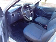 CHEVROLET CELTA SPIRIT 1.0 2005/2005 ALTERNATIVA VEÍCULOS LAJEADO / Carros no Vale