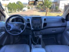 TOYOTA HILUX CD SRV D4-D 4X4 3.0 TDI DIES 2007/2007 LS MULTIMARCAS VENÂNCIO AIRES / Carros no Vale