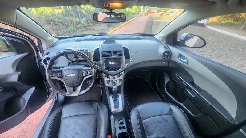 CHEVROLET SONIC SEDAN LTZ 1.6 2013/2014 FERNANDO AUTOMÓVEIS | REVENDA DE CARROS ARROIO DO MEIO ARROIO DO MEIO / Carros no Vale