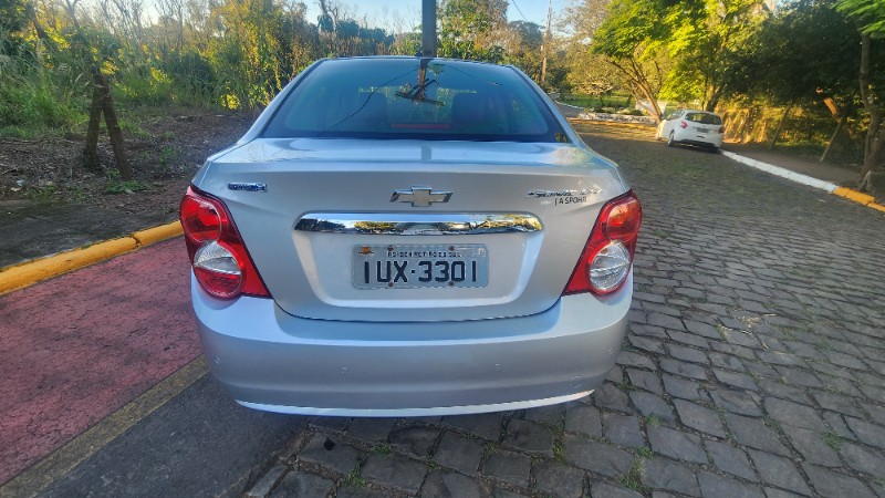 CHEVROLET SONIC SEDAN LTZ 1.6 2013/2014 FERNANDO AUTOMÓVEIS | REVENDA DE CARROS ARROIO DO MEIO ARROIO DO MEIO / Carros no Vale