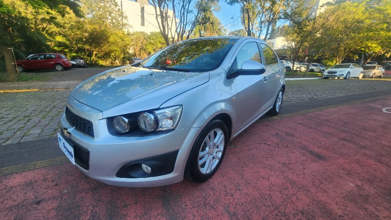 CHEVROLET SONIC SEDAN LTZ 1.6 2013/2014 FERNANDO AUTOMÓVEIS | REVENDA DE CARROS ARROIO DO MEIO ARROIO DO MEIO / Carros no Vale