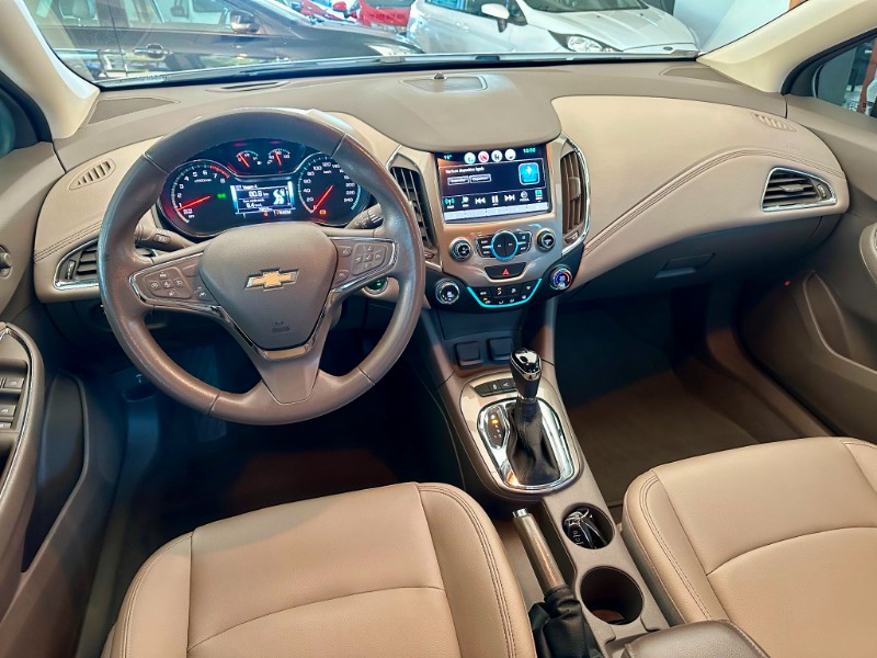 CHEVROLET CRUZE 1.4 TURBO LTZ 2018/2018 SÉTIMA VEÍCULOS GUAPORÉ / Carros no Vale