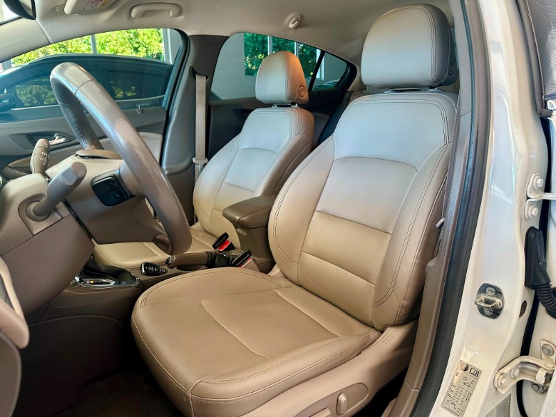 CHEVROLET CRUZE 1.4 TURBO LTZ 2018/2018 SÉTIMA VEÍCULOS GUAPORÉ / Carros no Vale